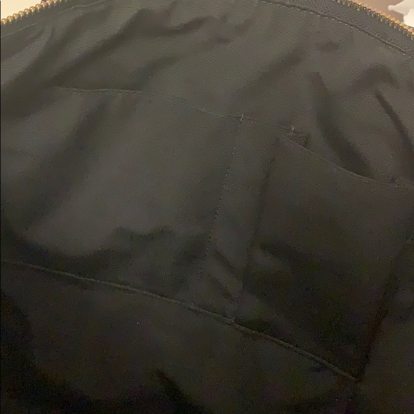 Coach Signature Handbag - Picture 10 of 15